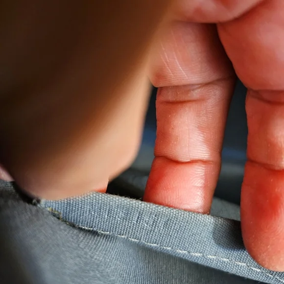 (SOLD)Authentic Louis Vuitton Vernis BB alma - Picture 8 of 12